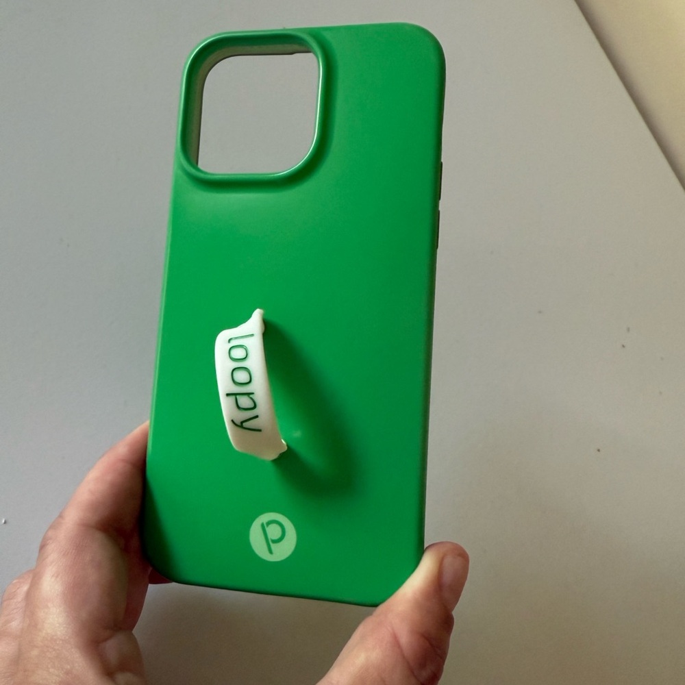 Loopy Case Green Minimalist iPhone Case